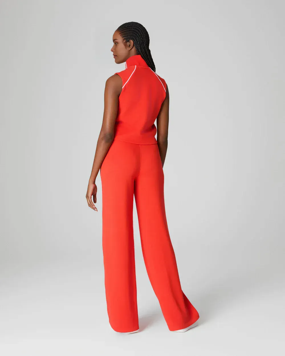MAVENRO - AirEssentials Pique Sleeveless Mockneck Jumpsuit