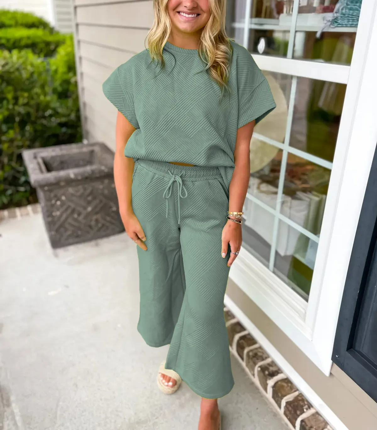 MAVENRO - Women's Textured Luxury Lounge Set