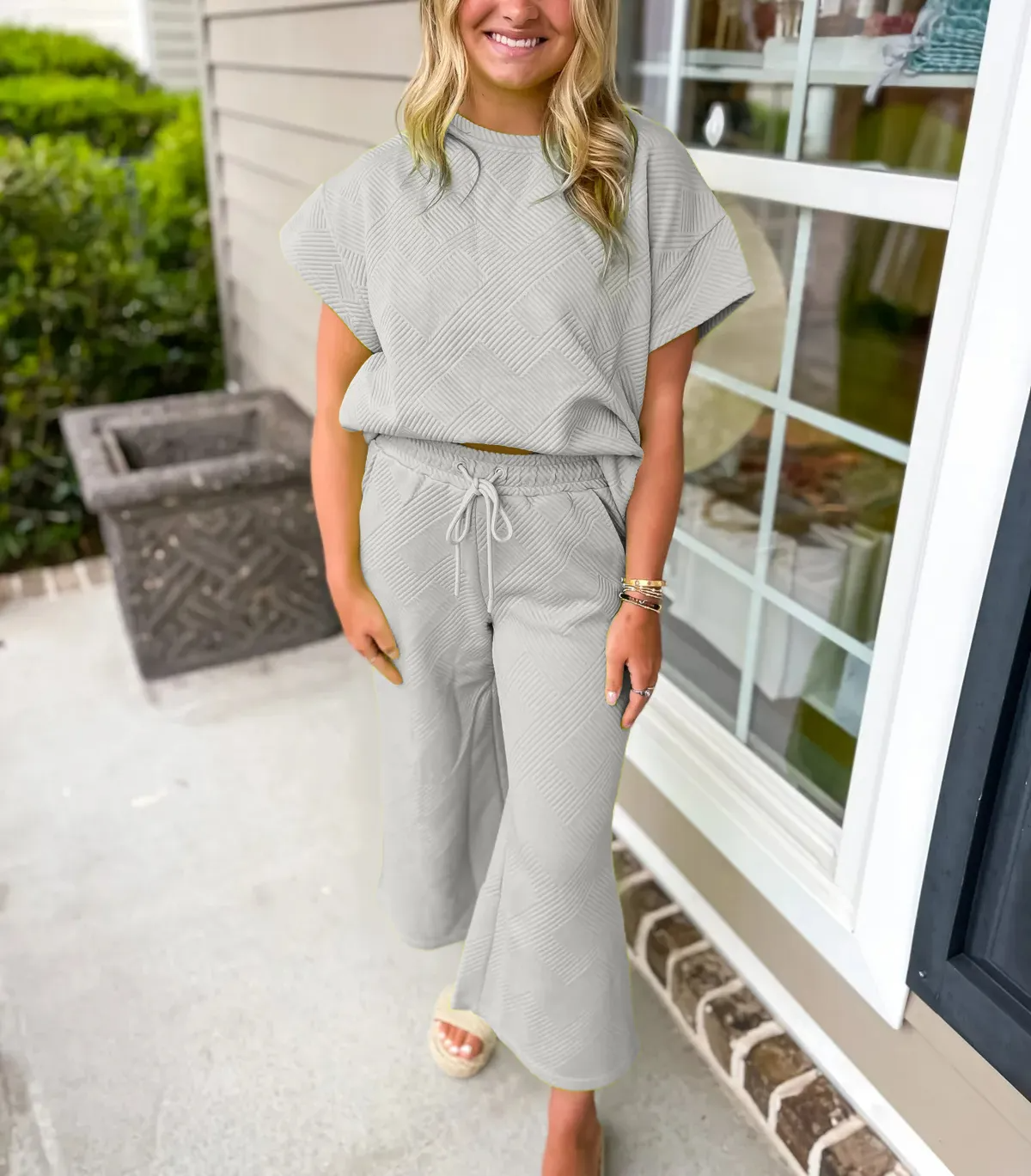 MAVENRO - Women's Textured Luxury Lounge Set